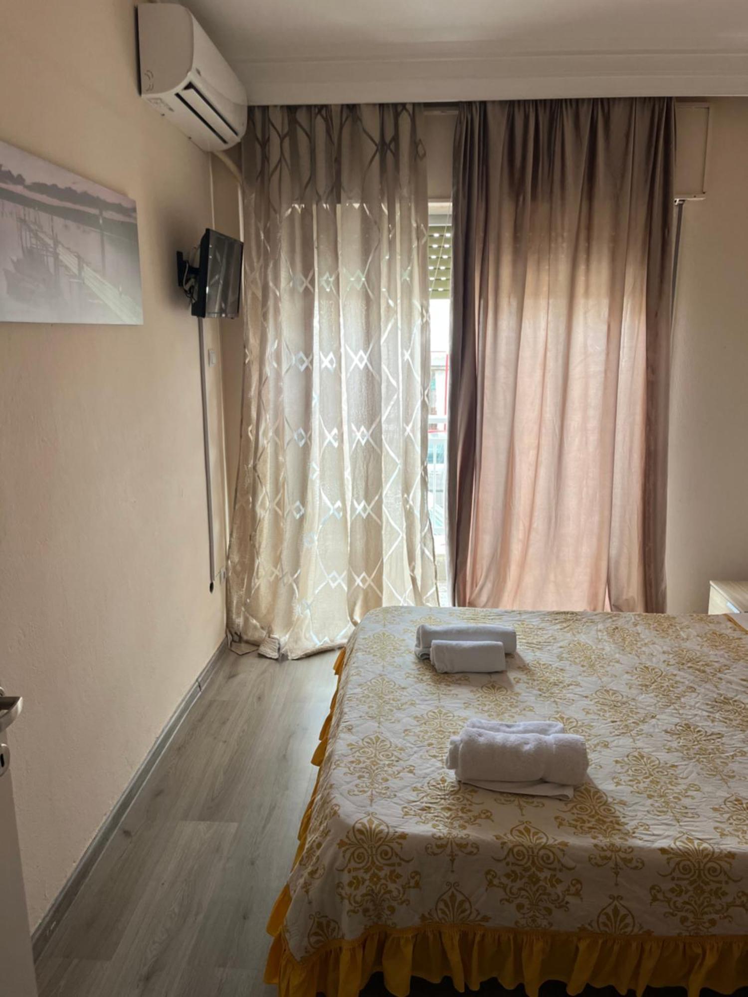 Del Mar Apartments I Agia Triada  Eksteriør billede